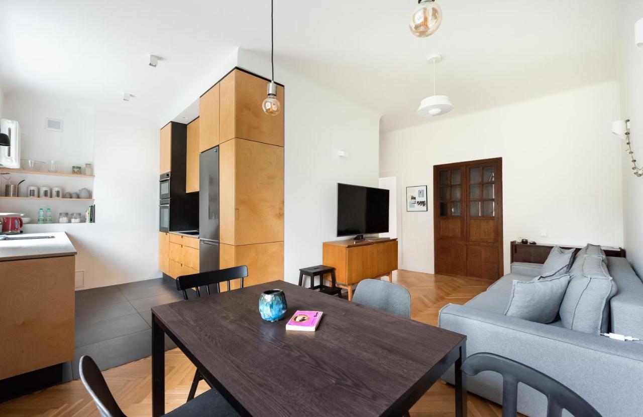 Plac Wilsona Comfy Apartment Варшава Екстериор снимка