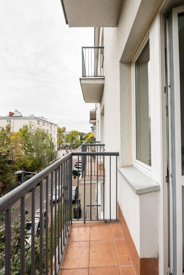 Plac Wilsona Comfy Apartment Варшава Екстериор снимка