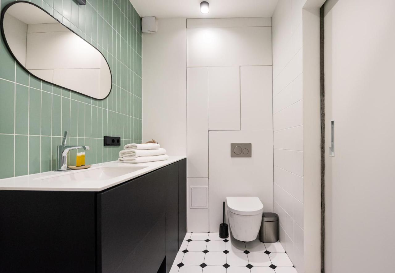 Plac Wilsona Comfy Apartment Варшава Екстериор снимка